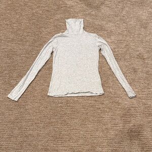 Banana Republic Gray Muscle Tee